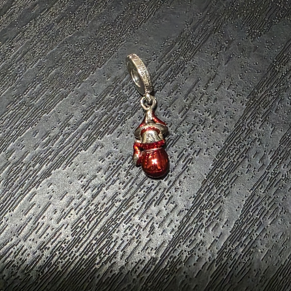Pandora Spider-Man Hanging Charm - Picture 6 of 6